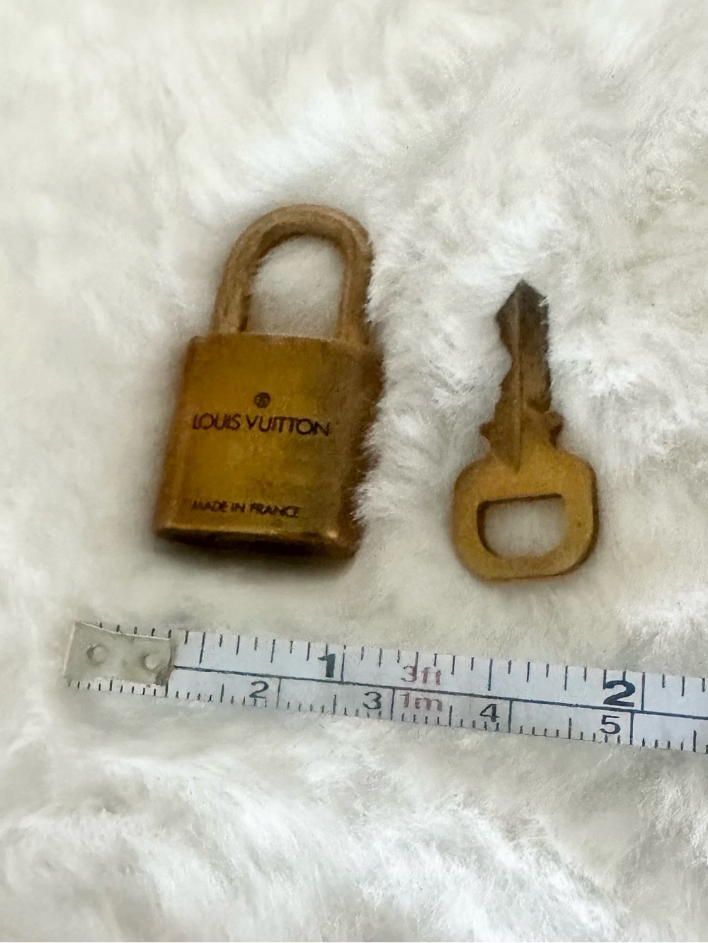 Louis Vuitton Gold-tone Brass Padlock Key Charm - Picture 4 of 5